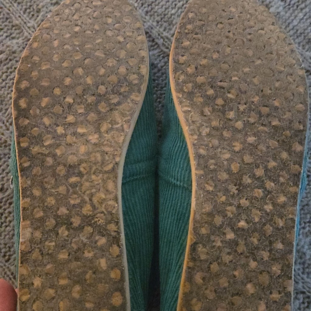 TOMS - Alpargata corduroy shoes - Size 8 - green - Picture 10 of 10